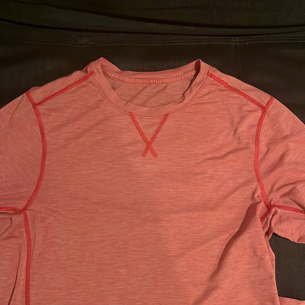 Lululemon men’s shirt
